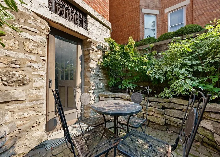 Hotel 2 Bedroom Schwartz Castle *
