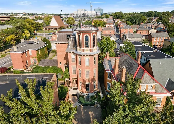2 Bedroom Schwartz Castle Hotel