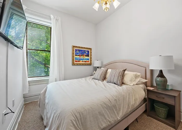 2 Bedroom Schwartz Castle Columbus